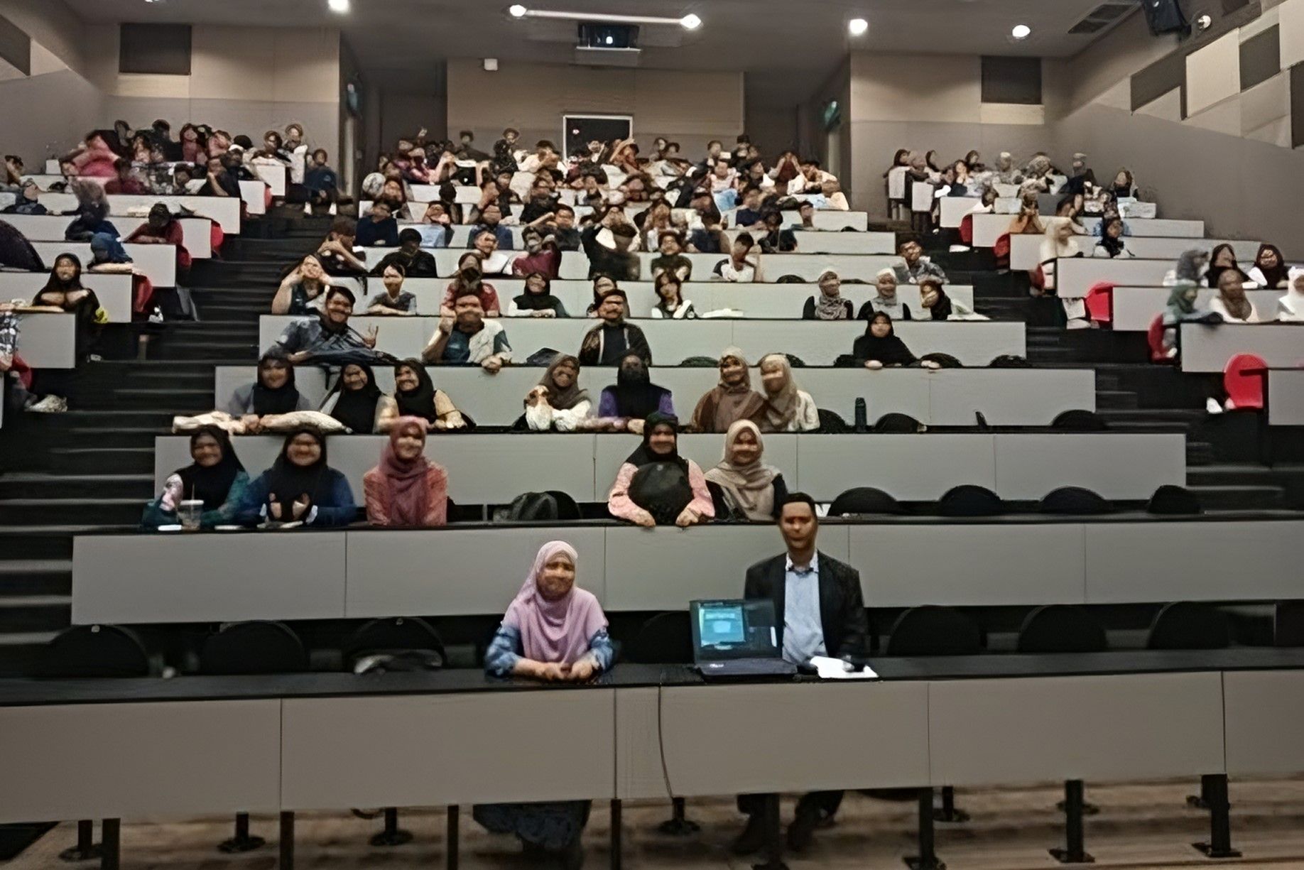 Taklimat Latihan Industri Siri 2, Semester II, Sesi 2022/2023, Jabatan Teknologi Maklumat CeDS