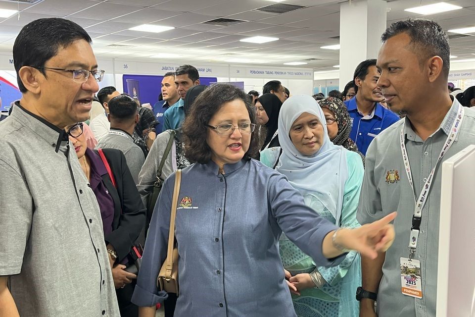 Reruai UTHM Jadi Tarikan di Program Jom Masuk U Zon Utara (JMU2025)
