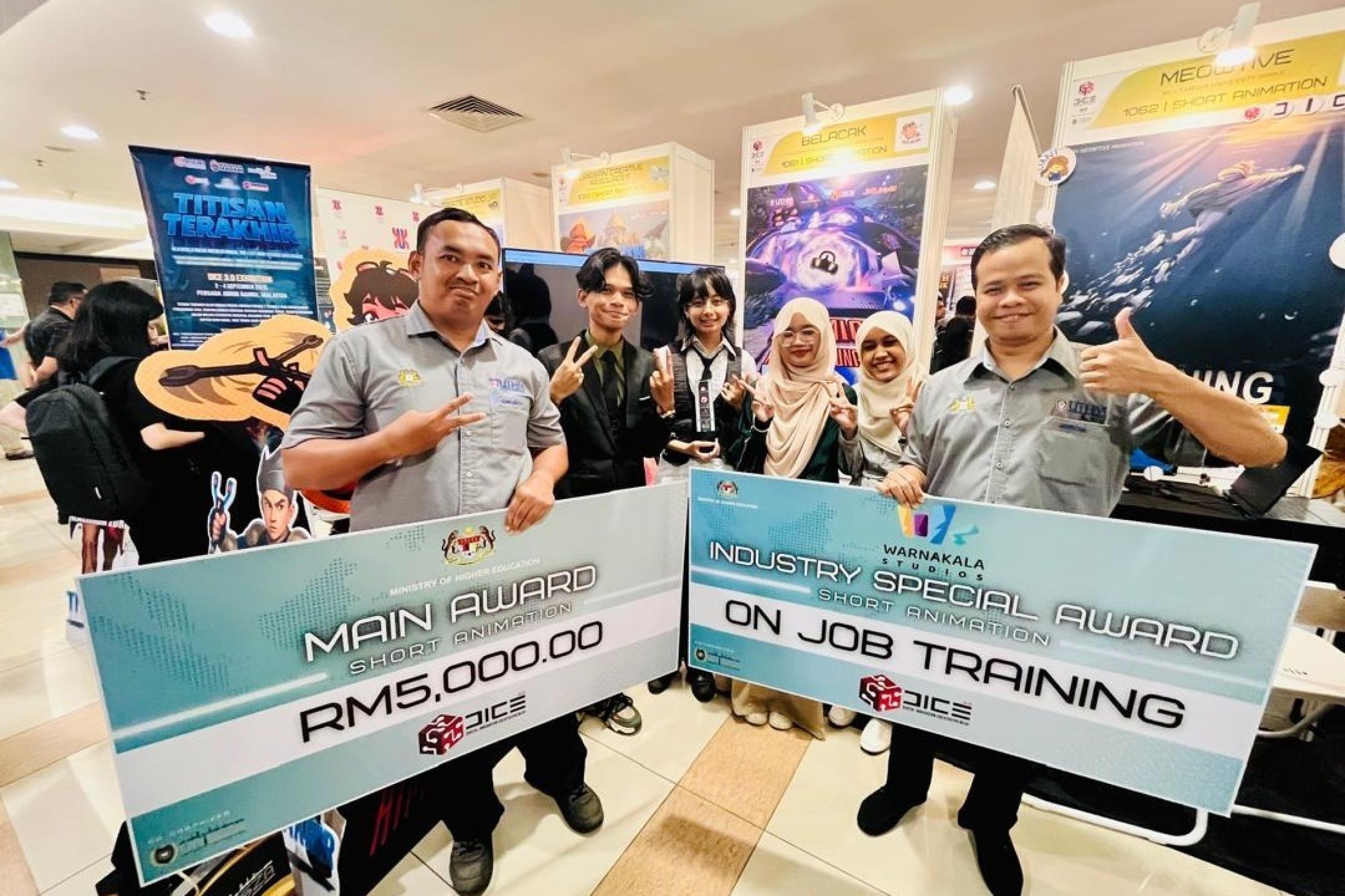 Keringat dan Air Mata di Sebalik Kejayaan Qosmic: Himbaan Tungor