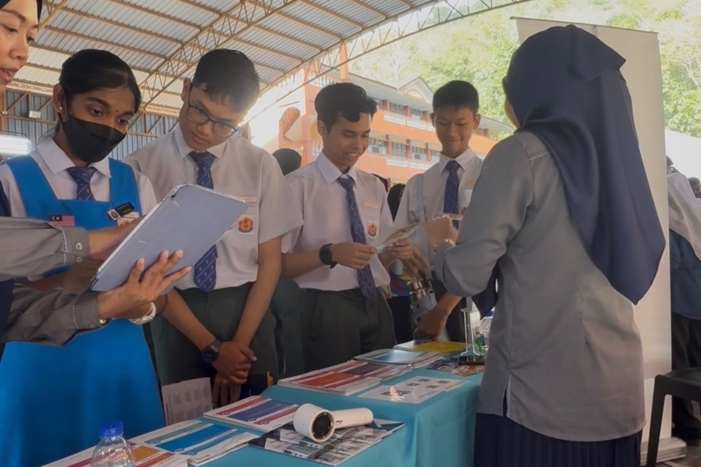 Langkah Pertama ke Menara Gading: Eduseed SMK Bukit Jambul 2026